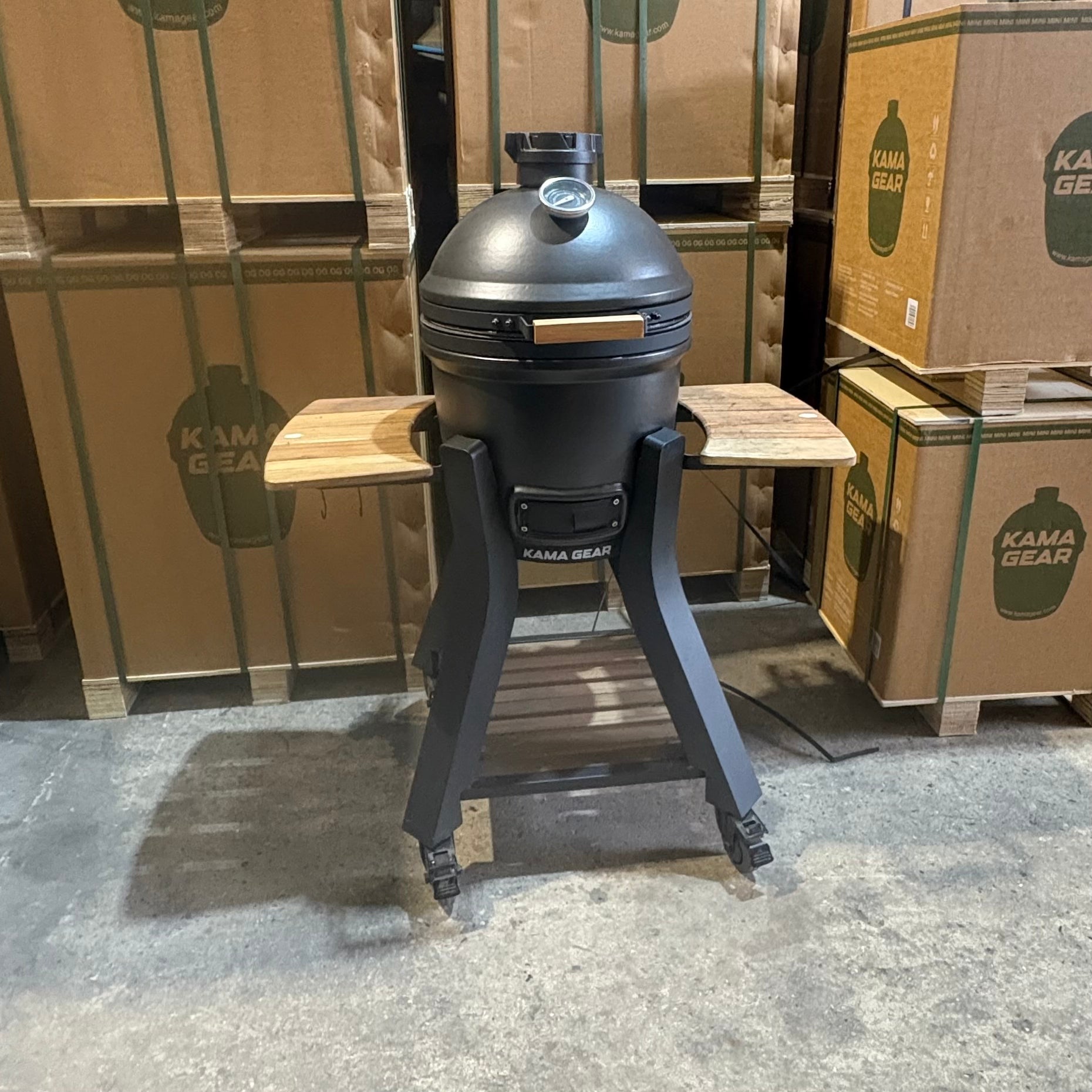 V2 Mini and Stand Bundle